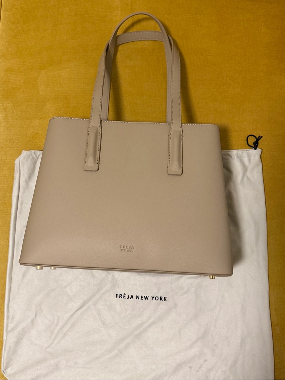 Freja - Linnea Tote Latte